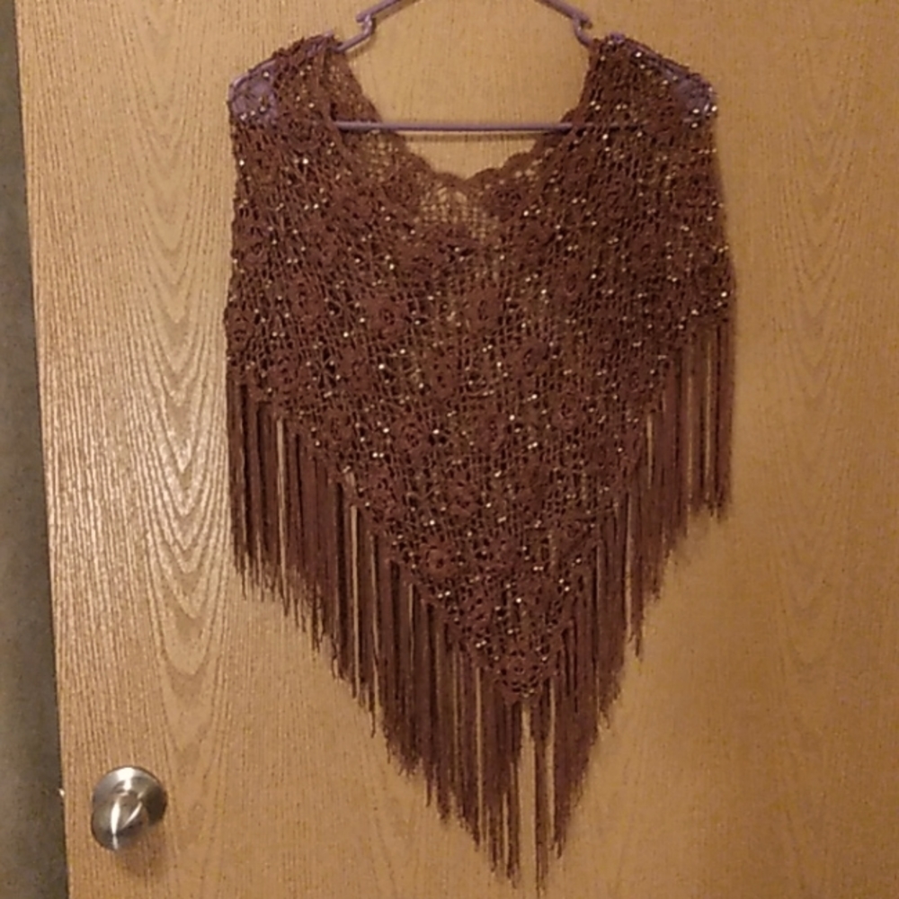 Fringed shawl, poncho style
